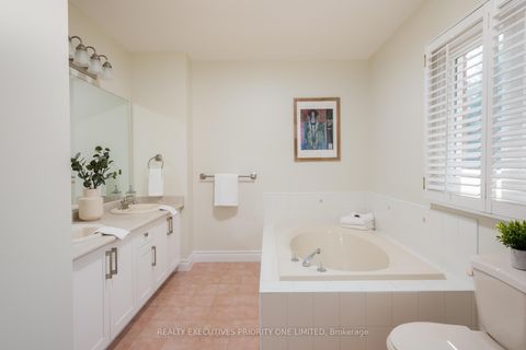 Photo 25 at 56 Nelson Circle, Armitage, Newmarket