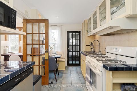 Photo 12 at 32 Kerr Road, Coxwell, Toronto