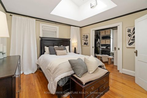 Photo 16 at 32 Kerr Road, Coxwell, Toronto