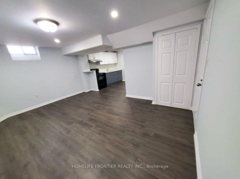 Photo 14 at 150 Maria Antonia Road, Vellore Village, Vaughan