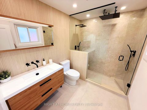 Photo 11 at 94 Afton Crescent, Maple, Vaughan