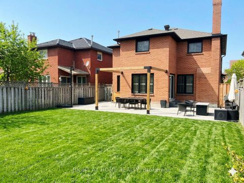 Photo 22 at 94 Afton Crescent, Maple, Vaughan