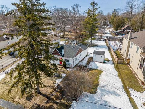 Photo 1 at 960 Gilmore Avenue, Lefroy, Innisfil