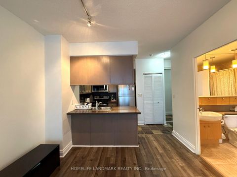 Photo 9 at 311 - 70 Alexander Street, Yonge Corridor, Toronto