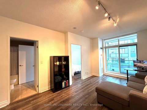 Photo 13 at 311 - 70 Alexander Street, Yonge Corridor, Toronto