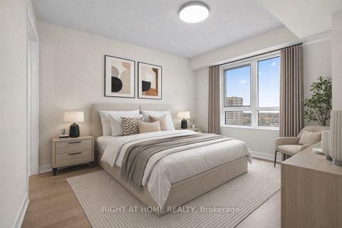 Photo 2 at 521 - 9 Mabelle Avenue, City Centre West, Toronto