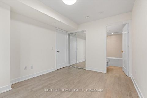 Photo 16 at 521 - 9 Mabelle Avenue, City Centre West, Toronto
