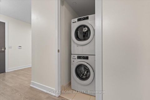 Photo 18 at 521 - 9 Mabelle Avenue, City Centre West, Toronto