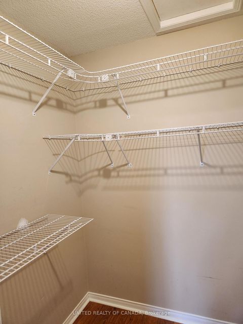 Photo 19 at 110 Dunoon Drive, Maple, Vaughan