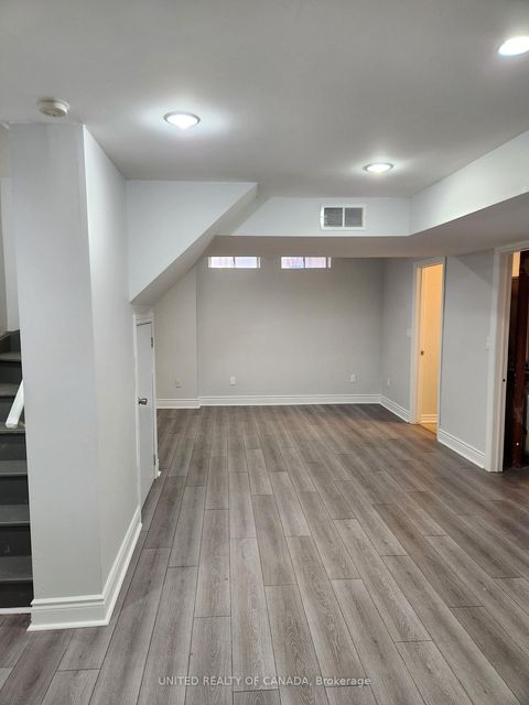 Photo 25 at 110 Dunoon Drive, Maple, Vaughan