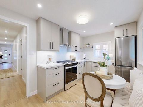 Photo 12 at 25 Moutray Street, Little Portugal, Toronto