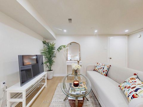 Photo 32 at 25 Moutray Street, Little Portugal, Toronto