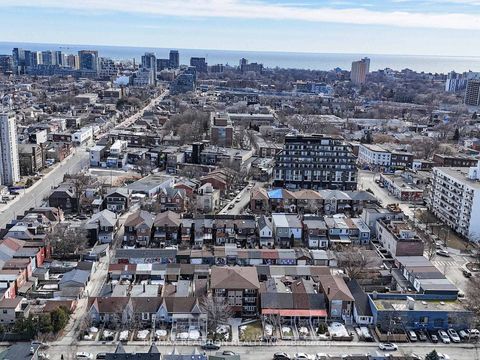 Photo 34 at 25 Moutray Street, Little Portugal, Toronto