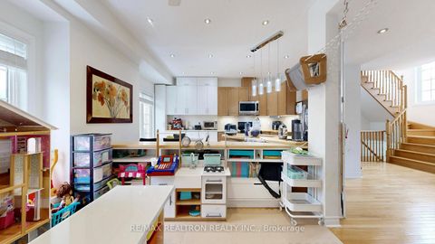 Photo 11 at 56 - 15 Old Colony Road, Oak Ridges Lake Wilcox, Richmond Hill