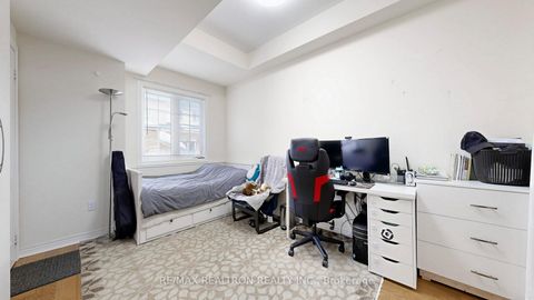 Photo 23 at 56 - 15 Old Colony Road, Oak Ridges Lake Wilcox, Richmond Hill