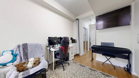 Photo 25 at 56 - 15 Old Colony Road, Oak Ridges Lake Wilcox, Richmond Hill