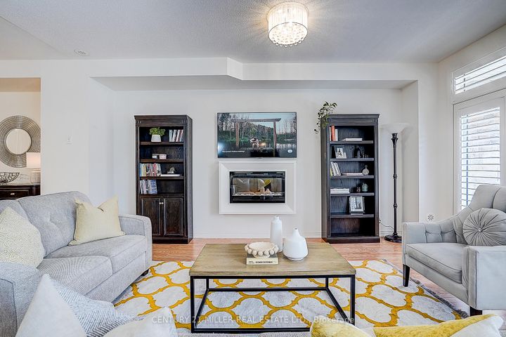 Photo 20 at 465 Manhattan Common, JM Joshua Meadows, Oakville