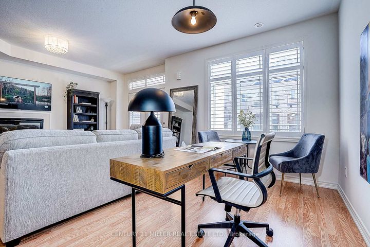 Photo 24 at 465 Manhattan Common, JM Joshua Meadows, Oakville