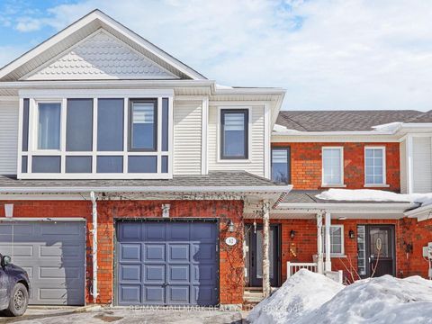 Photo 1 at 62 Crittenden Drive, Keswick South, Georgina