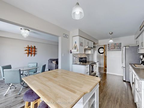 Photo 9 at 62 Crittenden Drive, Keswick South, Georgina