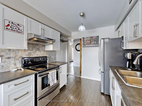 Photo 12 at 62 Crittenden Drive, Keswick South, Georgina