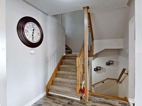 Photo 16 at 62 Crittenden Drive, Keswick South, Georgina