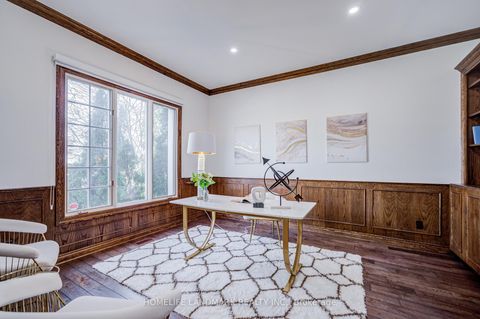 Photo 7 at 7 Killarney Road, Forest Hill South, Toronto