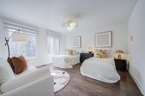Photo 28 at 7 Killarney Road, Forest Hill South, Toronto