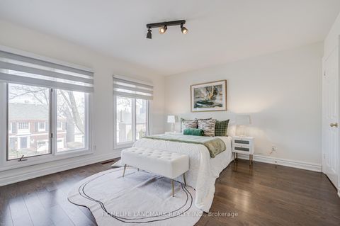 Photo 32 at 7 Killarney Road, Forest Hill South, Toronto