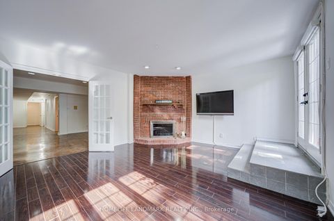 Photo 40 at 7 Killarney Road, Forest Hill South, Toronto