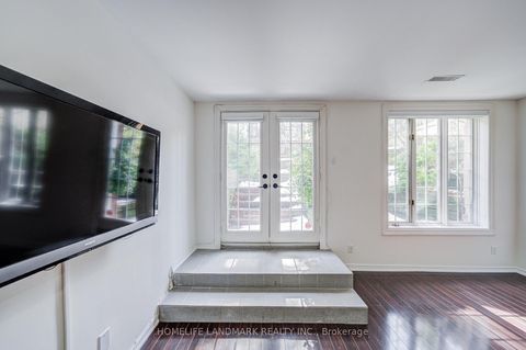 Photo 42 at 7 Killarney Road, Forest Hill South, Toronto