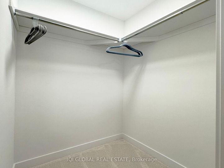 Photo 11 at 1008 - 1655 Palmers Sawmill Road, Duffin Heights, Pickering