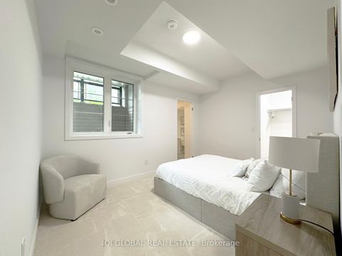 Photo 7 at 1008 - 1655 Palmers Sawmill Road, Duffin Heights, Pickering