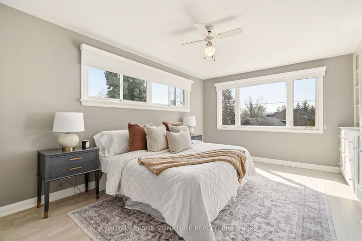 Photo 24 at 45 Crescent Road, CO Central, Oakville