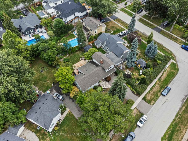 Photo 37 at 45 Crescent Road, CO Central, Oakville