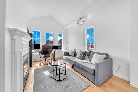 Photo 22 at 8 Kinney Gate, Maple, Vaughan