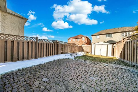 Photo 41 at 8 Kinney Gate, Maple, Vaughan