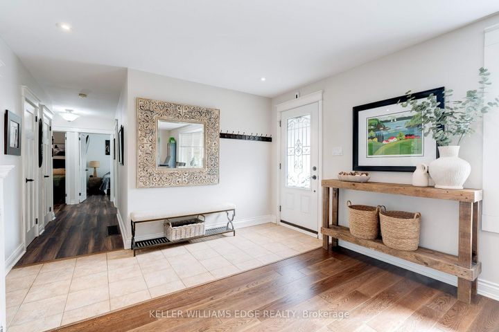 Photo 7 at 4391 Lakeshore Road, Shoreacres, Burlington