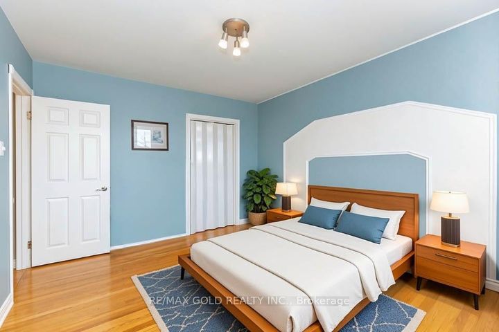 Photo 19 at 7158 Harwick Drive, Malton, Mississauga