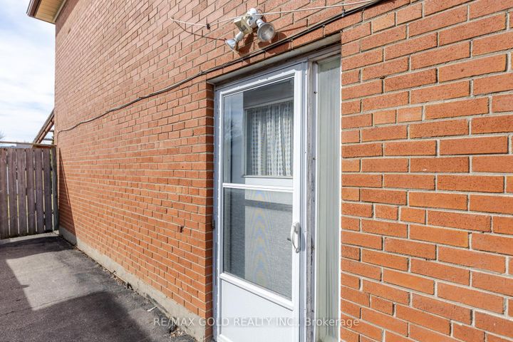 Photo 41 at 7158 Harwick Drive, Malton, Mississauga