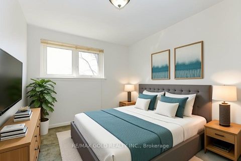 Photo 21 at 7158 Harwick Drive, Malton, Mississauga