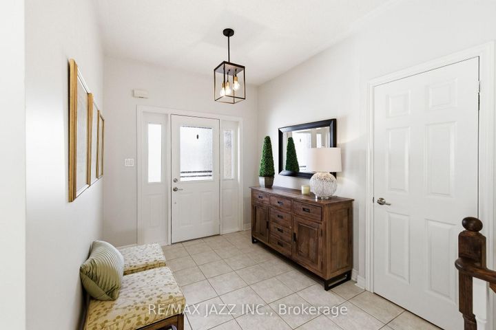 Photo 3 at 20 Commons Boulevard, Port Perry, Scugog