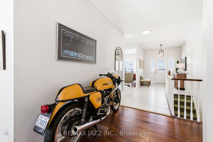 Photo 13 at 20 Commons Boulevard, Port Perry, Scugog