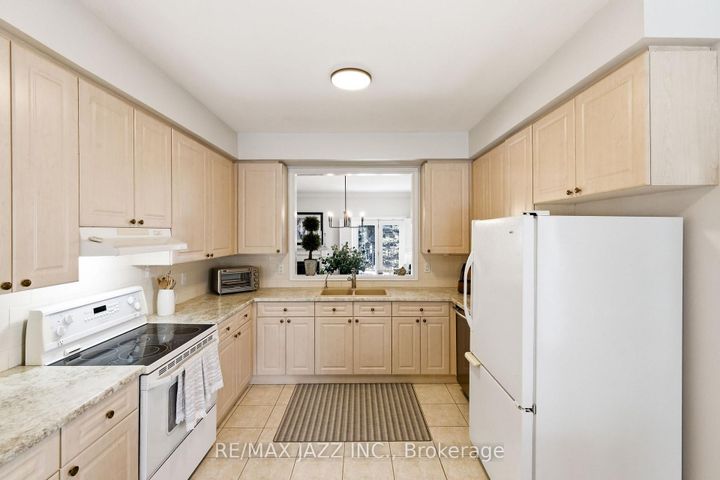 Photo 19 at 20 Commons Boulevard, Port Perry, Scugog