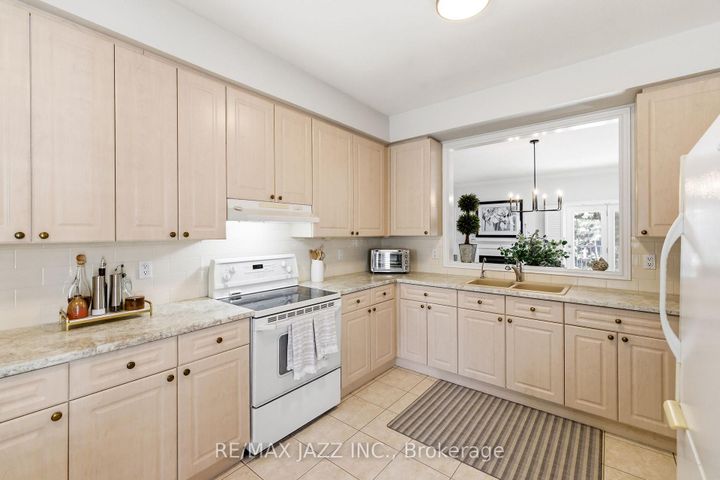 Photo 20 at 20 Commons Boulevard, Port Perry, Scugog