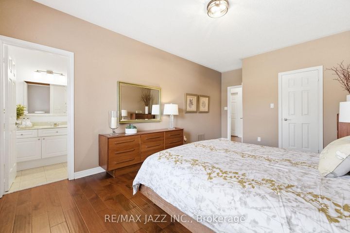 Photo 24 at 20 Commons Boulevard, Port Perry, Scugog