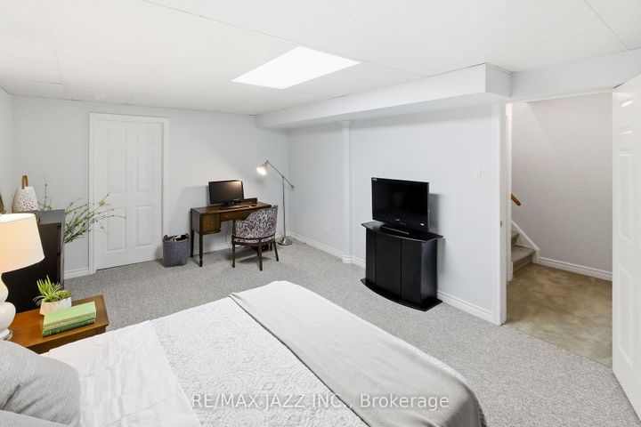 Photo 34 at 20 Commons Boulevard, Port Perry, Scugog