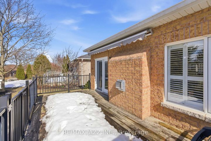 Photo 42 at 20 Commons Boulevard, Port Perry, Scugog