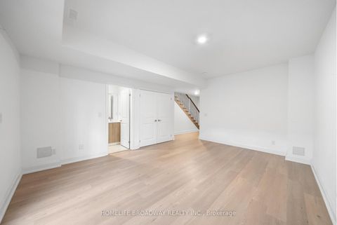 Photo 18 at 37 Persica Street, Oak Ridges, Richmond Hill