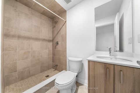 Photo 19 at 37 Persica Street, Oak Ridges, Richmond Hill